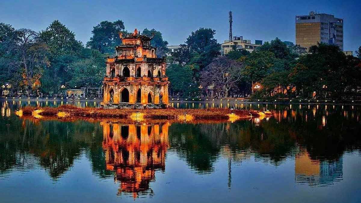 THĂM QUAN THỦ ĐÔ HÀ NỘI